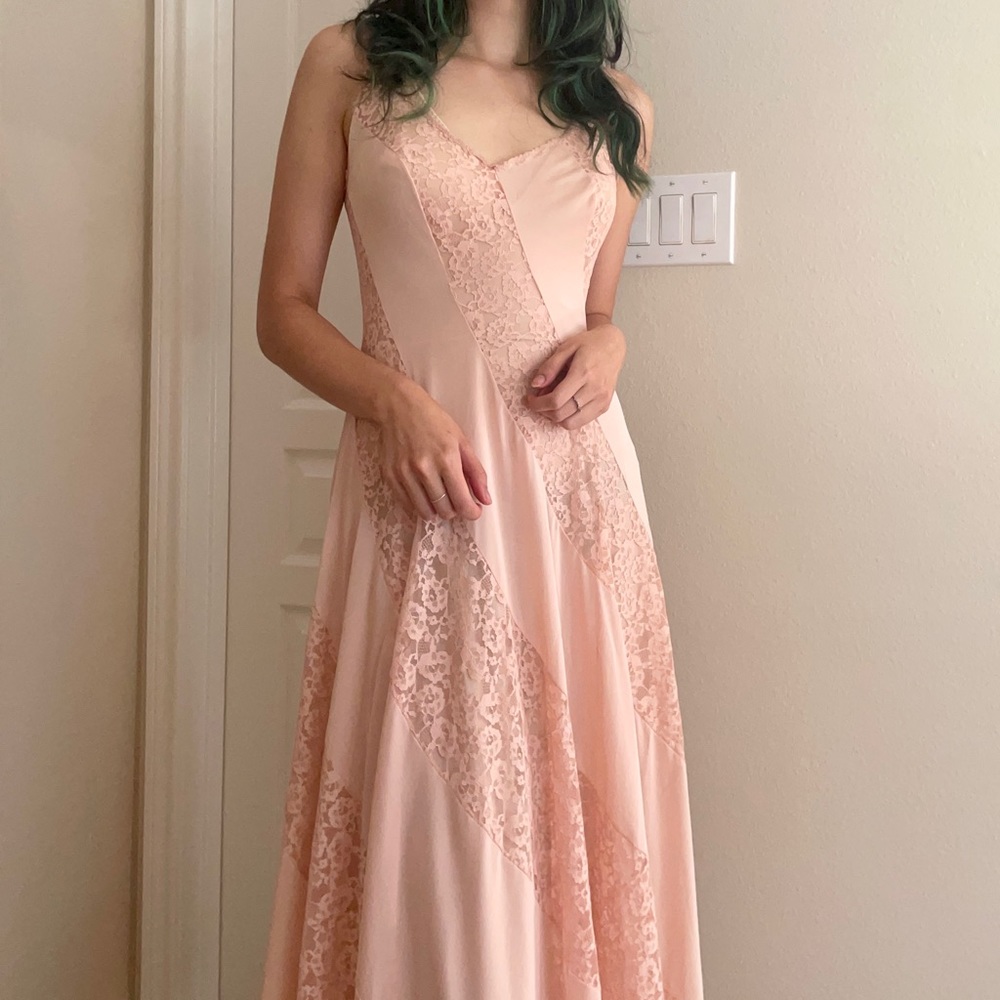 SOLD Vintage Olga Peach Petal Pink Ballerina Long Maxi Lace Panel Nightgown M-L